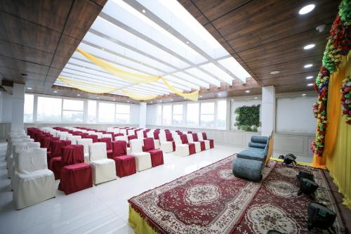 Hotel Veda By RKS